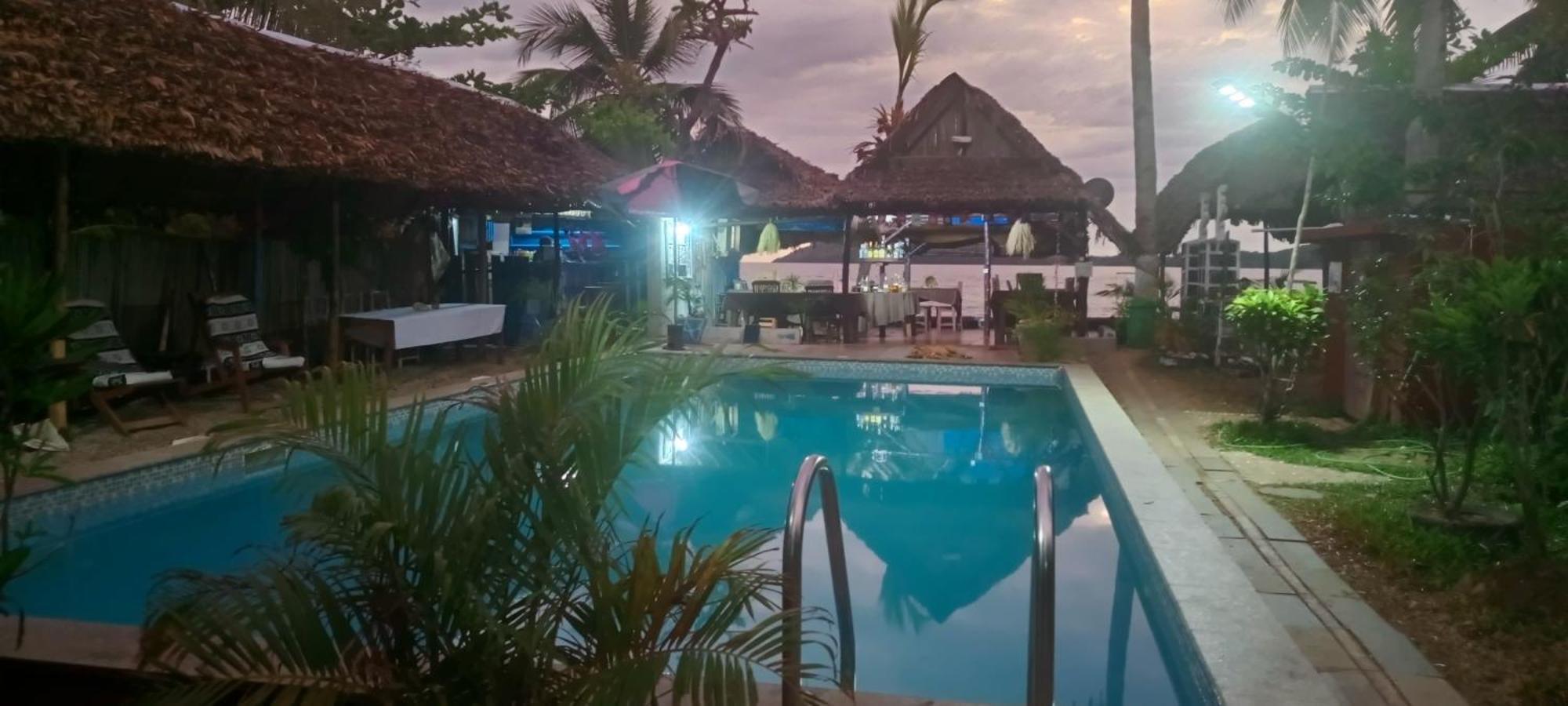 Piscine Bimoko Hotell Nosy-Be Exteriör bild